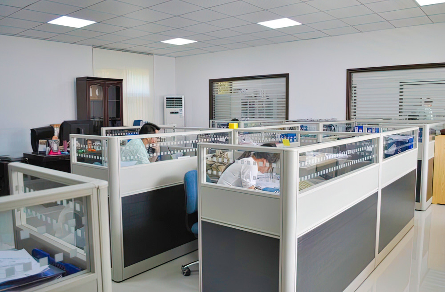 Splendid Rubber Products (Shenzhen) Co., Ltd.
